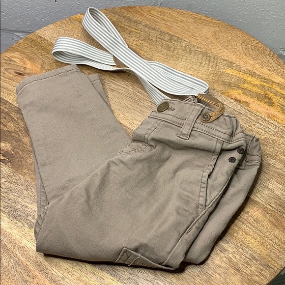 H&M Other - H&M skinny suspenders jeans